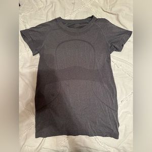 Lululemon swiftly tech